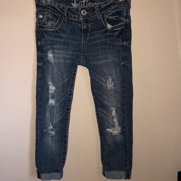 Wallflower Capris - Picture 1 of 2